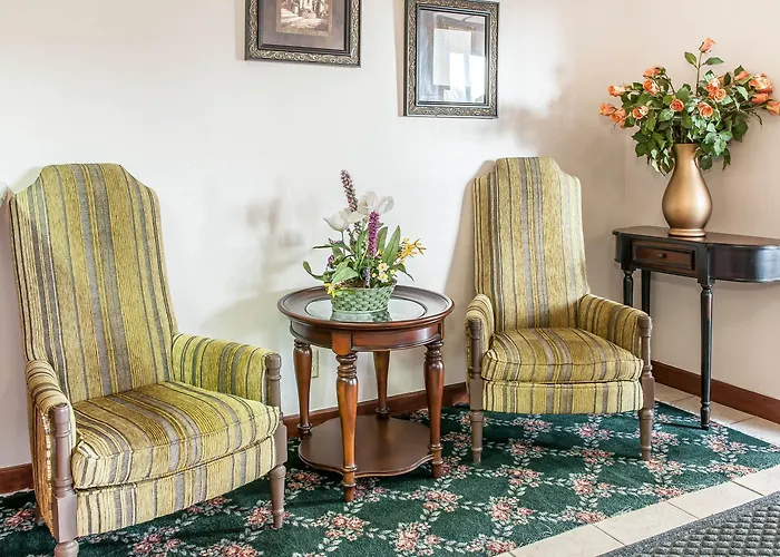 Quality & East 4* Danville