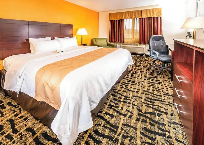 Hotel Quality & East
