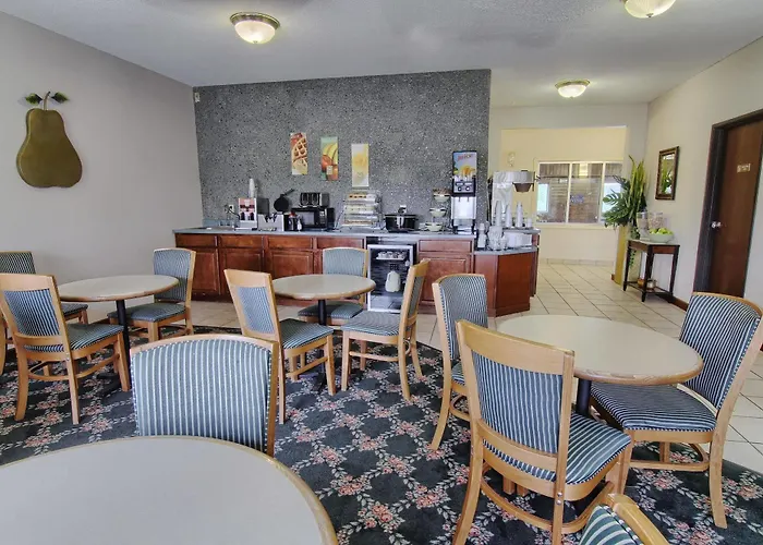 Quality & East Hotel Danville