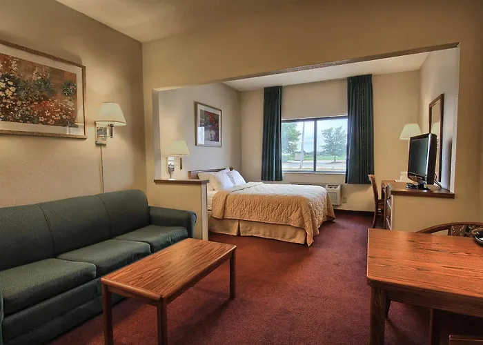 Hotel Quality & East