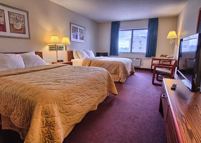 Hotel Quality & East 4*