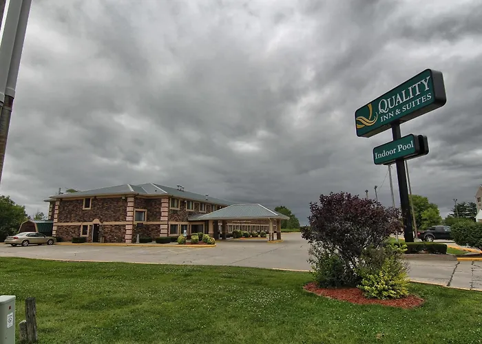 Hotel Quality & East 4*